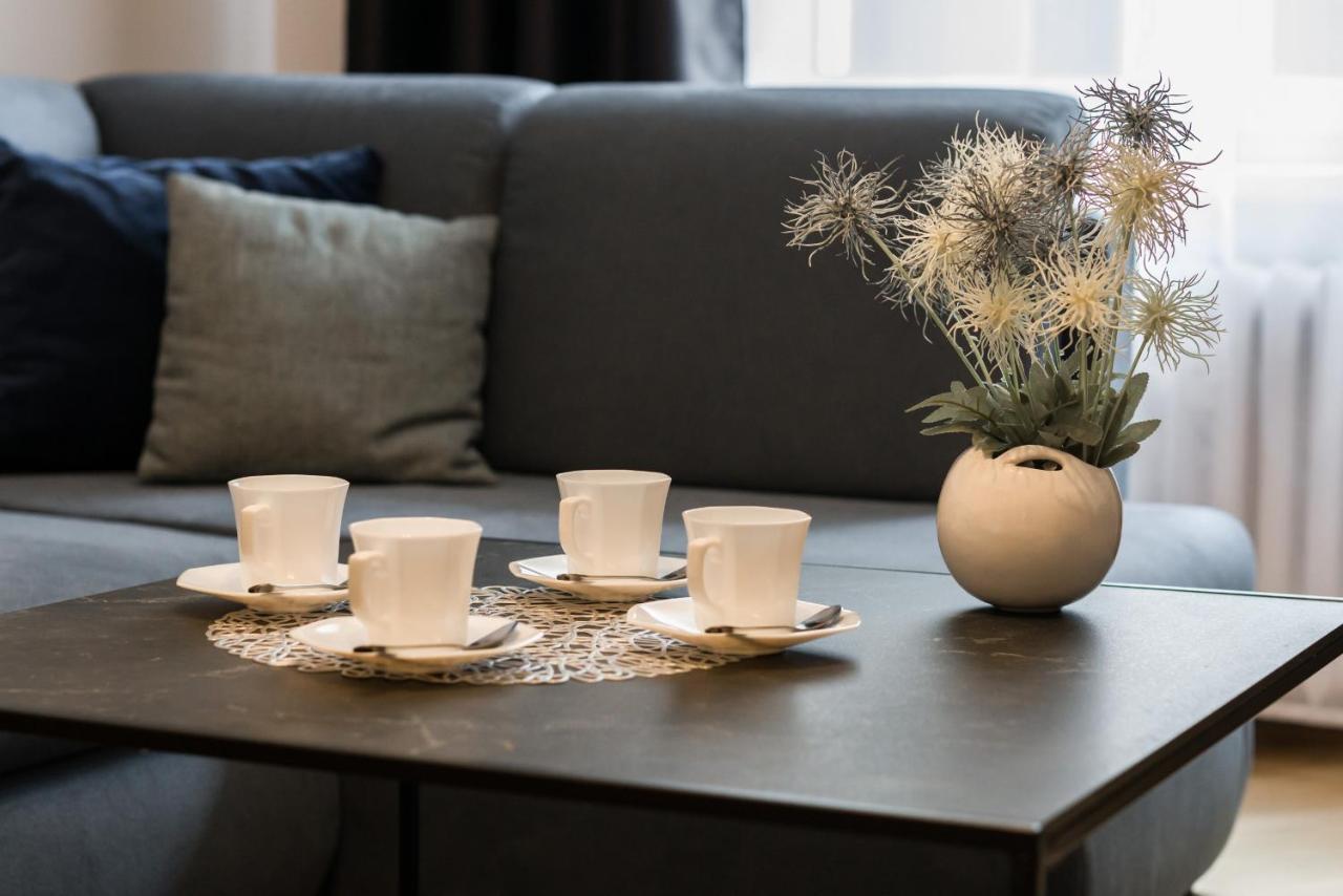 Kosinskiego Apartment Poznan By Noclegi Renters Extérieur photo