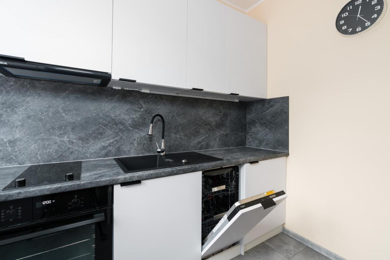 Kosinskiego Apartment Poznan By Noclegi Renters Extérieur photo